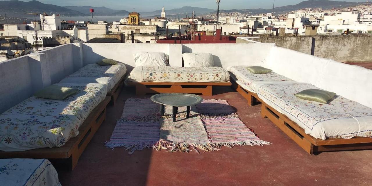 Hotel Regina Tetouan Bagian luar foto